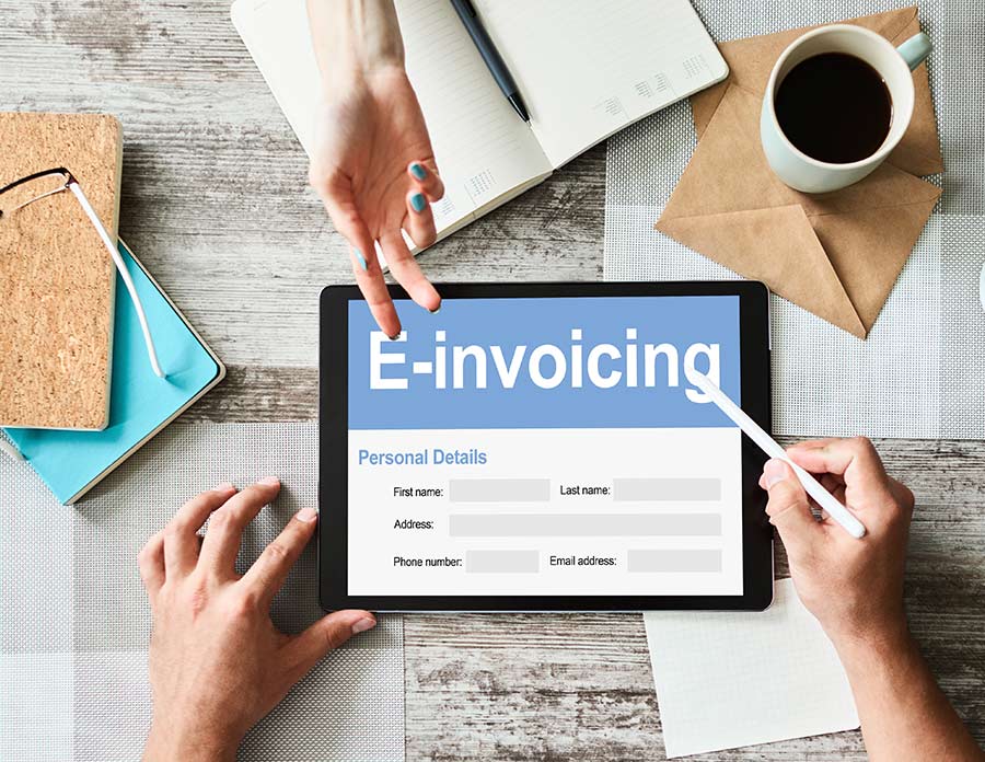 Die E-Rechnung muss dabei in einem strukturierten elektronischen Format