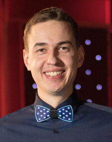 florian arndt 528x666