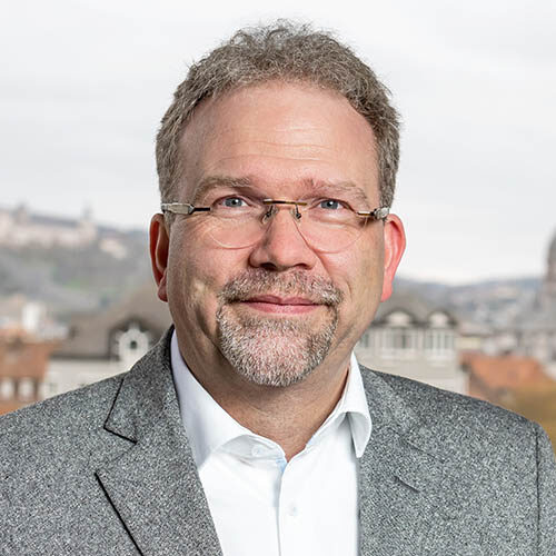 joergconradi2021 bearb