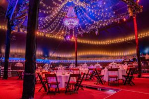 geschaeftsveranstaltung im festlich dekorierten veranstaltungsort so4bu icsb friday 086 geschaeftsveranstaltung im festlich dekorierten veranstaltungsort so4bu icsb friday 086