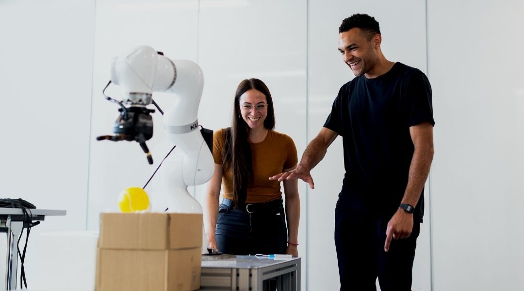 KI führt zu Strukturverschiebungen