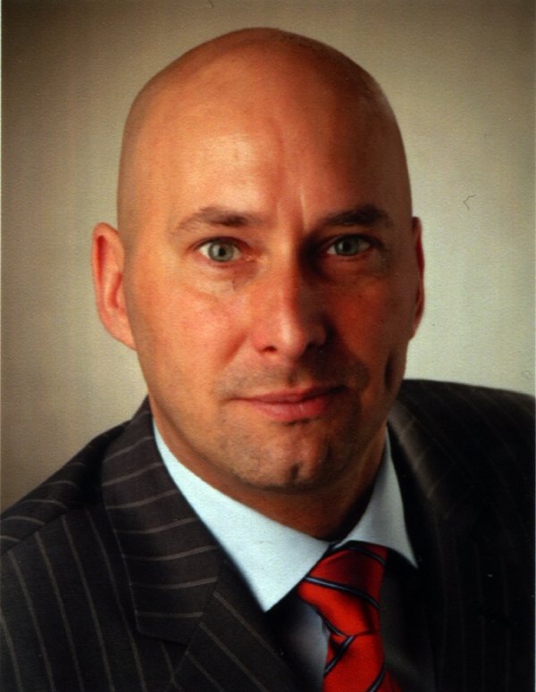 uwe passphoto uwe passphoto